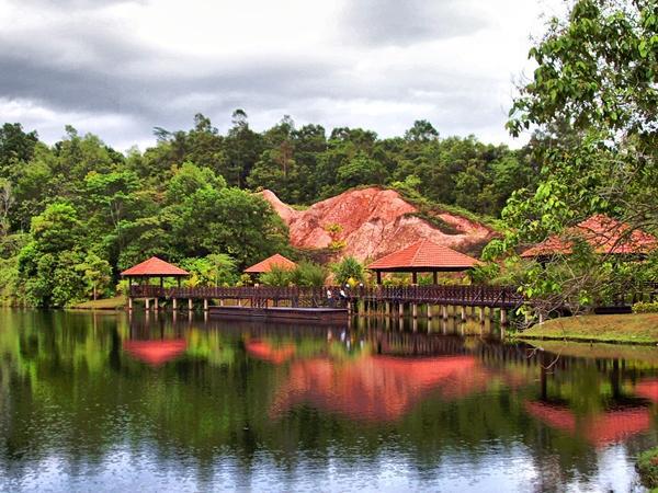 Sri Medan Lake (Taman Tasik Botani) - Lake - Batu Pahat ...