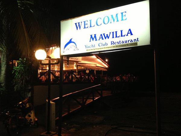 mawilla yacht club restaurant foto